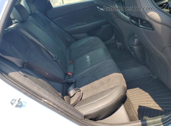 KMHLW4DK2TU038174 2026 HYUNDAI ELANTRA Blue Вид задніх сидінь