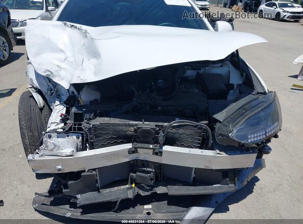 KMHM24AA6SA093917 2025 HYUNDAI IONIQ 6 White Դիմացի տեսք