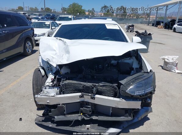 KMHM24AA6SA093917 2025 HYUNDAI IONIQ 6 White Սալոնի հետևի տեսք