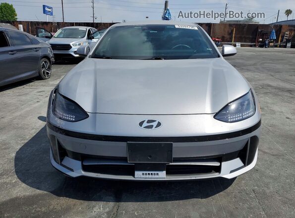 KMHM34AA4PA033736 2023 HYUNDAI IONIQ Silver წინა ხედი