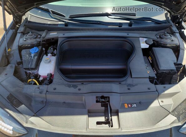KMHM34AA9RA078142 2024 HYUNDAI IONIQ Black Widok wnętrza z tyłu