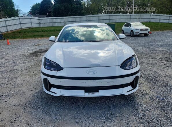KMHM34AC4SA114231 2025 HYUNDAI IONIQ White Vista frontal