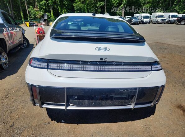 KMHM34AC6RA079718 2024 HYUNDAI IONIQ White Հետևի տեսք