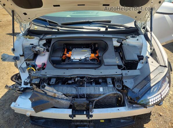 KMHM34AC6RA079718 2024 HYUNDAI IONIQ White Սալոնի հետևի տեսք