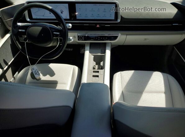 KMHM54AA6RA075659 2024 HYUNDAI IONIQ Серебряный Вид панели приборов