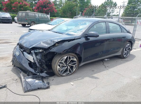 KMHM54AA7SA103720 2025 HYUNDAI IONIQ 6 Black Առջևի ձախ երեք քառորդ տեսարան