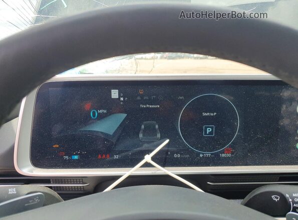 KMHM54AC5PA019565 2023 HYUNDAI IONIQ Black Vista del cuadro de instrumentos
