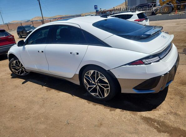 KMHM54AC9RA079478 2024 HYUNDAI IONIQ White Tył lewy