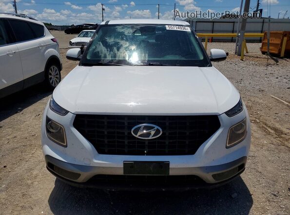 KMHRB8A30NU201644 2022 HYUNDAI VENUE White Вид спереду
