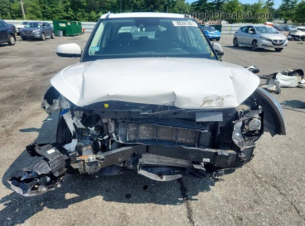 KMHRB8A34MU115252 2021 HYUNDAI VENUE White Front view