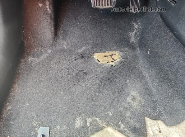 KMHRB8A34MU115252 2021 HYUNDAI VENUE White 