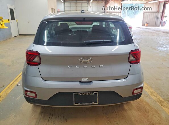 KMHRB8A34TU452924 2026 HYUNDAI VENUE Gray უკანა ხედი