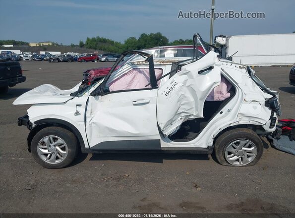 KMHRB8A35SU414780 2025 HYUNDAI VENUE White Widok wnętrza 360 stopni