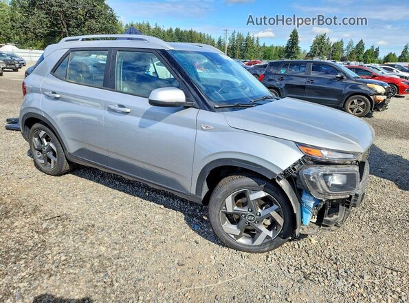 KMHRC8A30MU088516 2021 HYUNDAI VENUE Silver Առջևի աջ