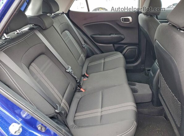 KMHRC8A30NU134170 2022 HYUNDAI VENUE Blue უკანა სალონის ხედი