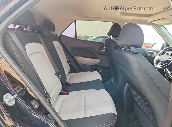 KMHRC8A30NU204217 2022 HYUNDAI VENUE Black Вид задніх сидінь