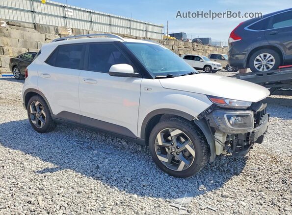 KMHRC8A31LU022233 2020 HYUNDAI VENUE White Передня права чверть