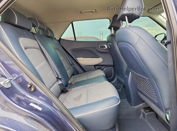 KMHRC8A31LU029053 2020 HYUNDAI VENUE Blue Widok wnętrza z tyłu