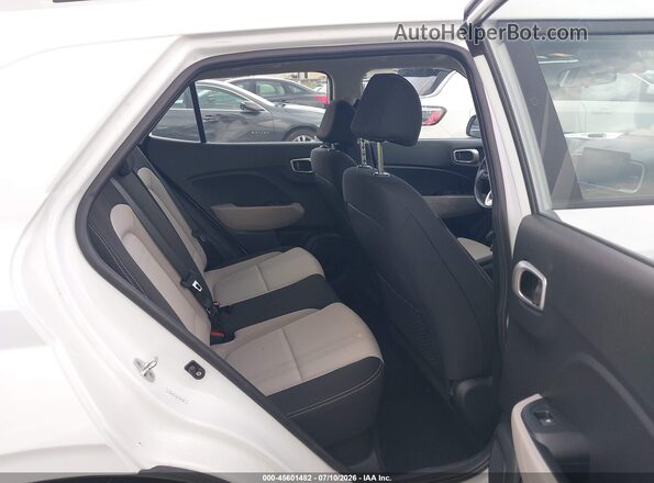 KMHRC8A31NU183989 2022 HYUNDAI VENUE White Widok naklejki z numerem VIN
