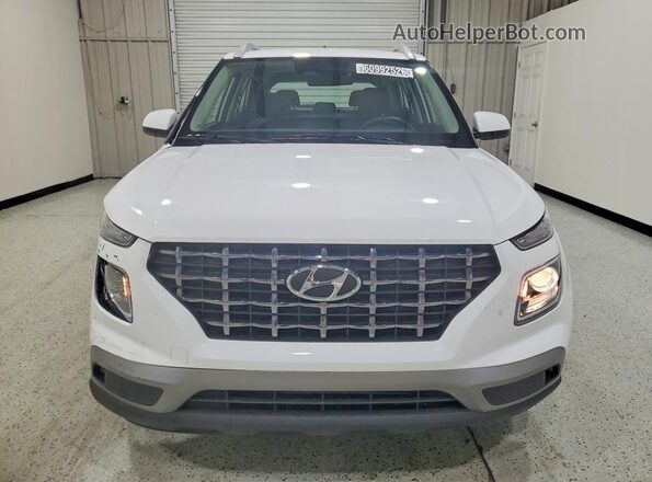 KMHRC8A31TU429856 2026 HYUNDAI VENUE White Դիմացի տեսք
