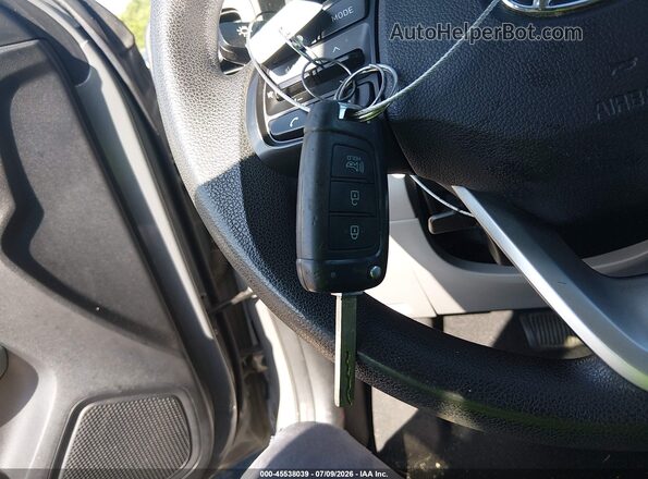 KMHRC8A32LU018403 2020 HYUNDAI VENUE Gray Widok deski rozdzielczej