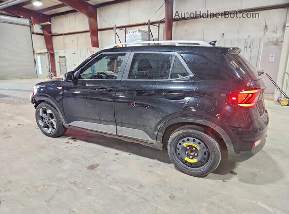 KMHRC8A32MU082118 2021 HYUNDAI VENUE Black Tył lewy