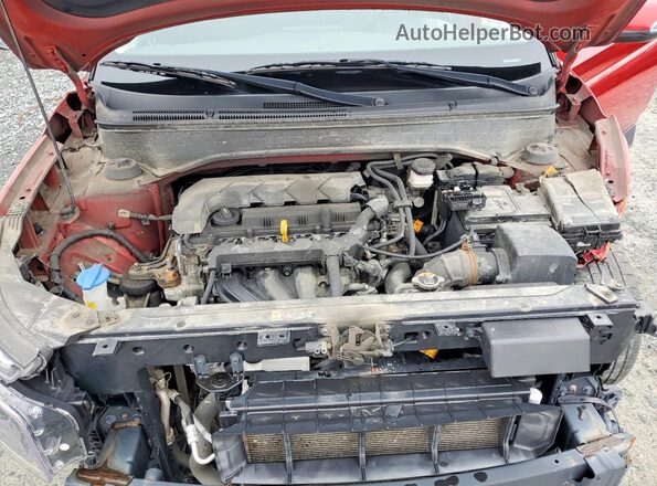 KMHRC8A32NU206325 2022 HYUNDAI VENUE Red Widok wnętrza z tyłu