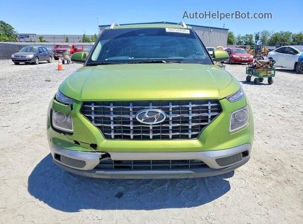 KMHRC8A32PU259268 2023 HYUNDAI VENUE Green Вид спереду