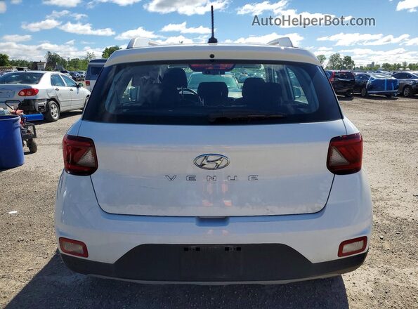 KMHRC8A32RU340175 2024 HYUNDAI VENUE White უკანა ხედი