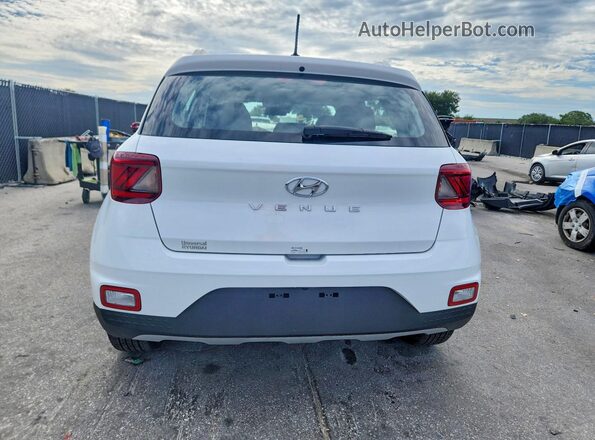 KMHRC8A32TU419854 2026 HYUNDAI VENUE White Հետևի տեսք