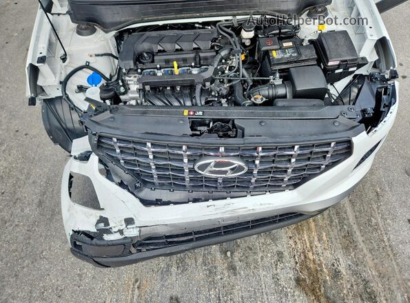 KMHRC8A32TU419854 2026 HYUNDAI VENUE White Շարժիչի բաժամունքի տեսք