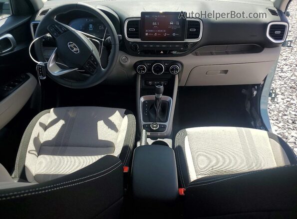 KMHRC8A32TU427565 2026 HYUNDAI VENUE Turquoise Առջևի վահանակի տեսք