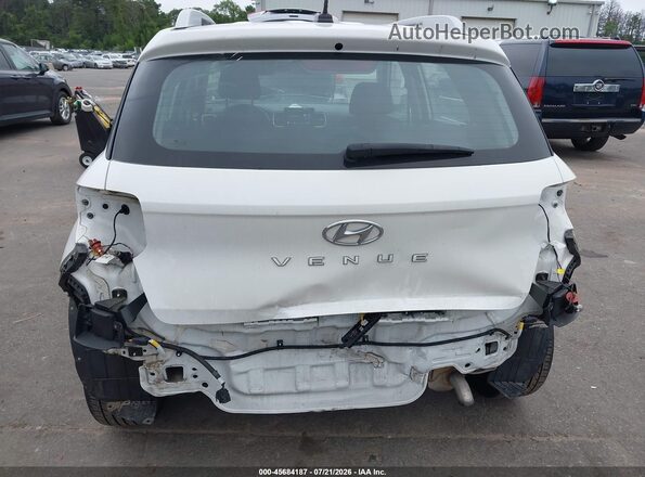 KMHRC8A33PU268688 2023 HYUNDAI VENUE White 