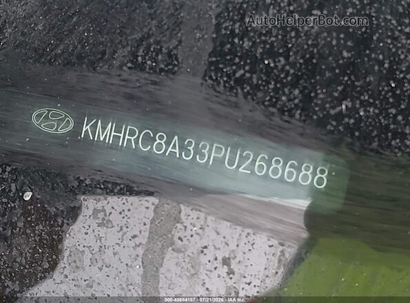 KMHRC8A33PU268688 2023 HYUNDAI VENUE White 