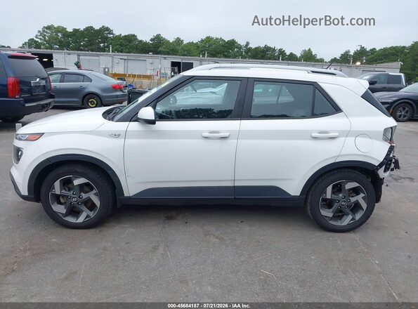 KMHRC8A33PU268688 2023 HYUNDAI VENUE White 