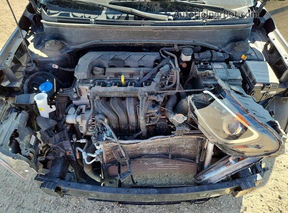 KMHRC8A33RU327113 2024 HYUNDAI VENUE Black Vista interior trasera