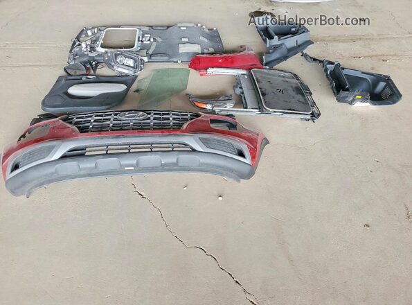 KMHRC8A33RU329752 2024 HYUNDAI VENUE Red Engine compartment view