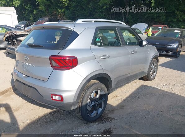 KMHRC8A33TU423699 2026 HYUNDAI VENUE Silver Հետևի աջ