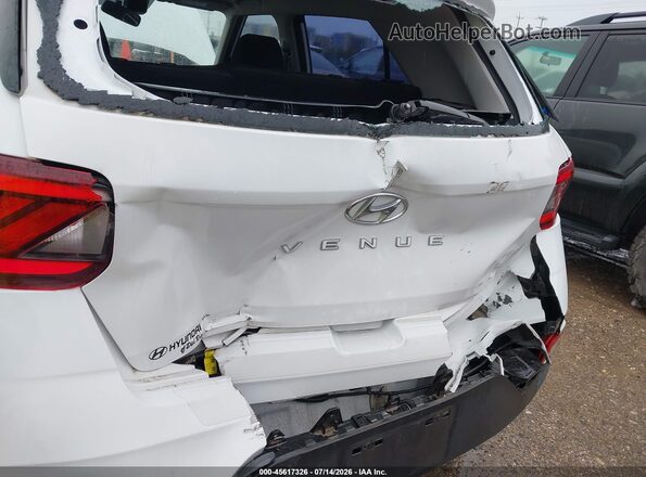 KMHRC8A34MU072657 2021 HYUNDAI VENUE Белый Вид спереди