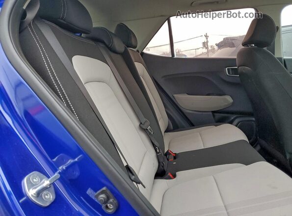 KMHRC8A34NU183548 2022 HYUNDAI VENUE Blue Սալոնի հետևի տեսք