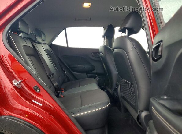 KMHRC8A34RU298706 2024 HYUNDAI VENUE Red Rear interior view