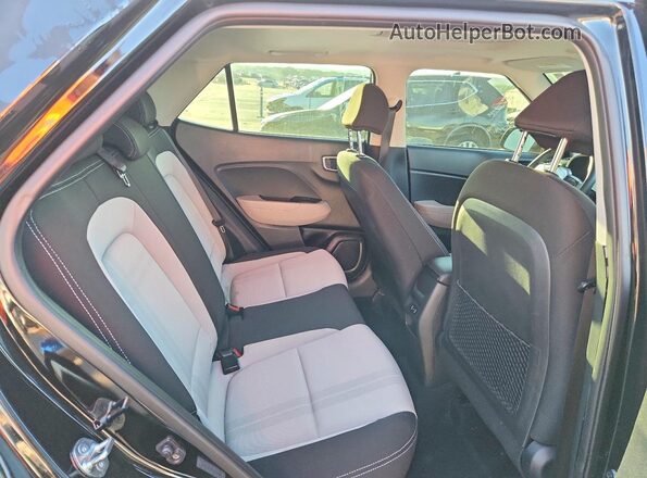 KMHRC8A34RU327718 2024 HYUNDAI VENUE Black Вид задніх сидінь