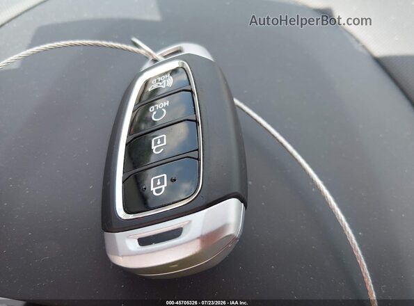 KMHRC8A34SU393689 2025 HYUNDAI VENUE Белый Вид панели приборов