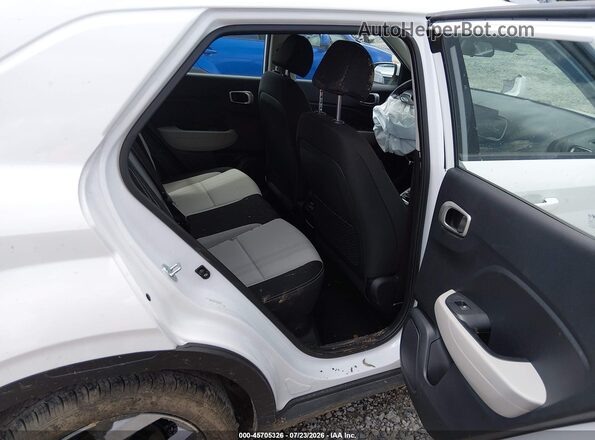 KMHRC8A34SU393689 2025 HYUNDAI VENUE Белый Вид наклейки с VIN-кодом