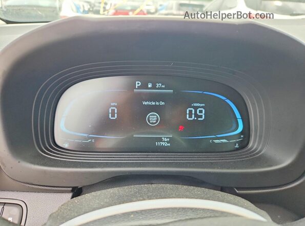 KMHRC8A34TU421945 2026 HYUNDAI VENUE White ხელსაწყოთა პანელის ხედი
