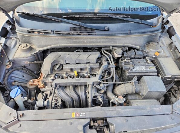 KMHRC8A35LU032599 2020 HYUNDAI VENUE Gray Вид задньої частини салону