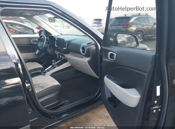 KMHRC8A35MU082095 2021 HYUNDAI VENUE Black Vista interior delantera