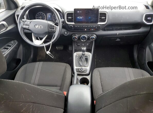KMHRC8A35MU120571 2021 HYUNDAI VENUE Gray Առջևի վահանակի տեսք