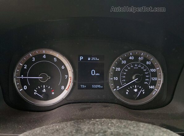 KMHRC8A35MU120571 2021 HYUNDAI VENUE Gray Սարքավորումների վահանակի տեսք