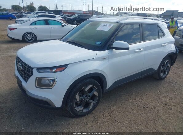 KMHRC8A35RU306103 2024 HYUNDAI VENUE White Front left